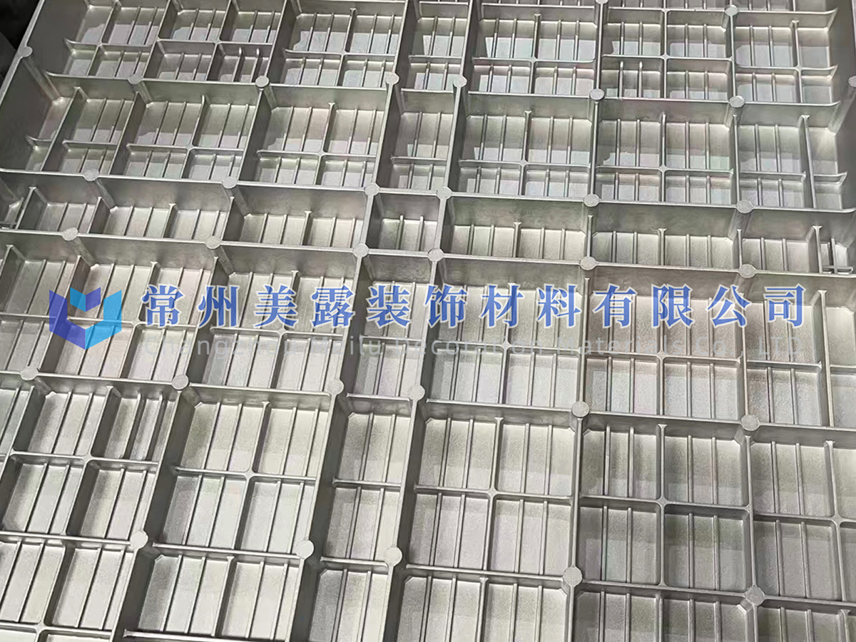 1710315461807366.jpg 鋁合金1.jpg